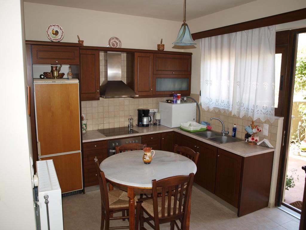 Villa Helidoni Pondikiana Oda fotoğraf